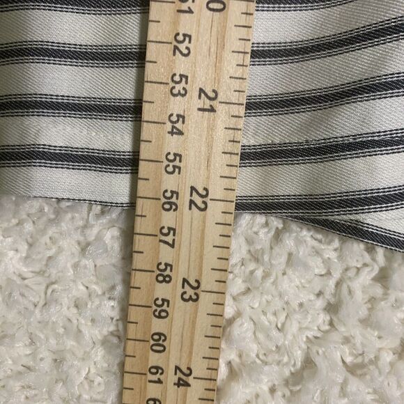 RVCA‎ Sunday Collection Striped Button Up White Shirt Womens Size Medium NWT Top - Picture 11 of 11